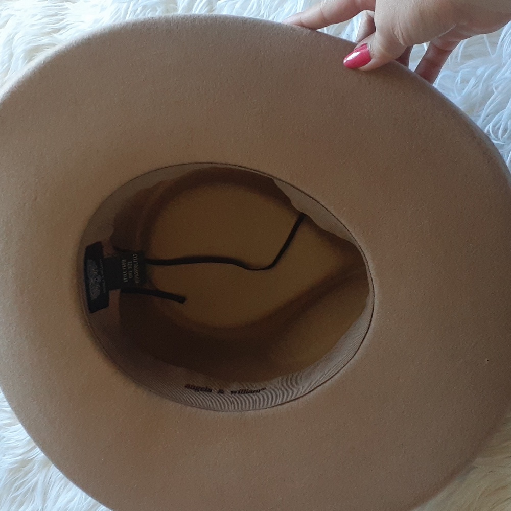 Angela & William Beige Australia Felt Wool Wide Brim Fedora Hat - Picture 8 of 10